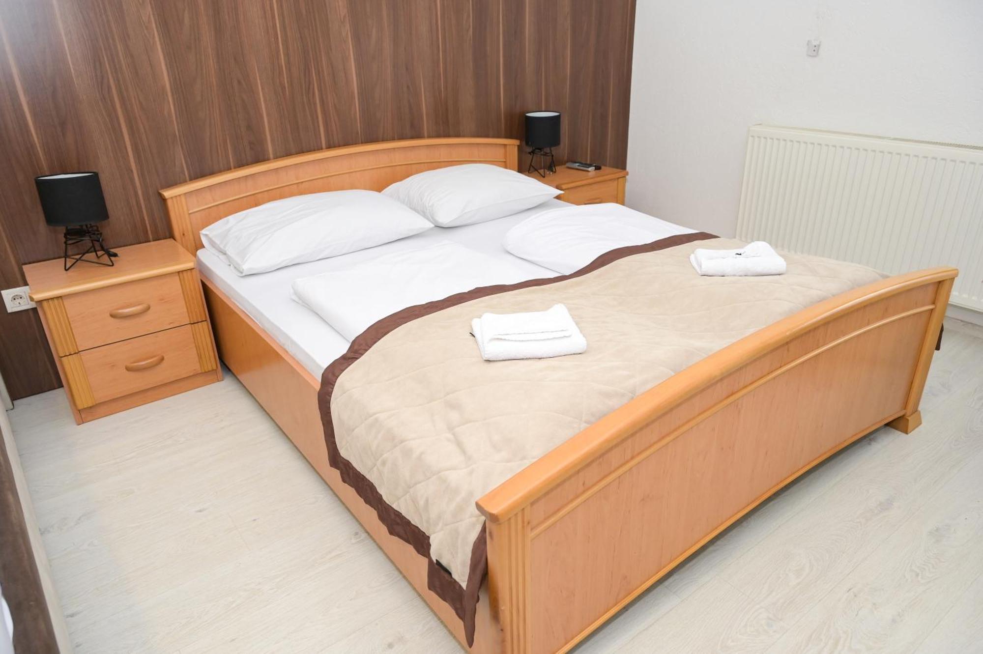 Motel Plaza Jajce Εξωτερικό φωτογραφία